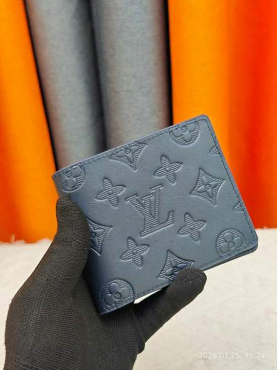 Picture of Louis Vuitton Wallets _SKUfw224596748fw